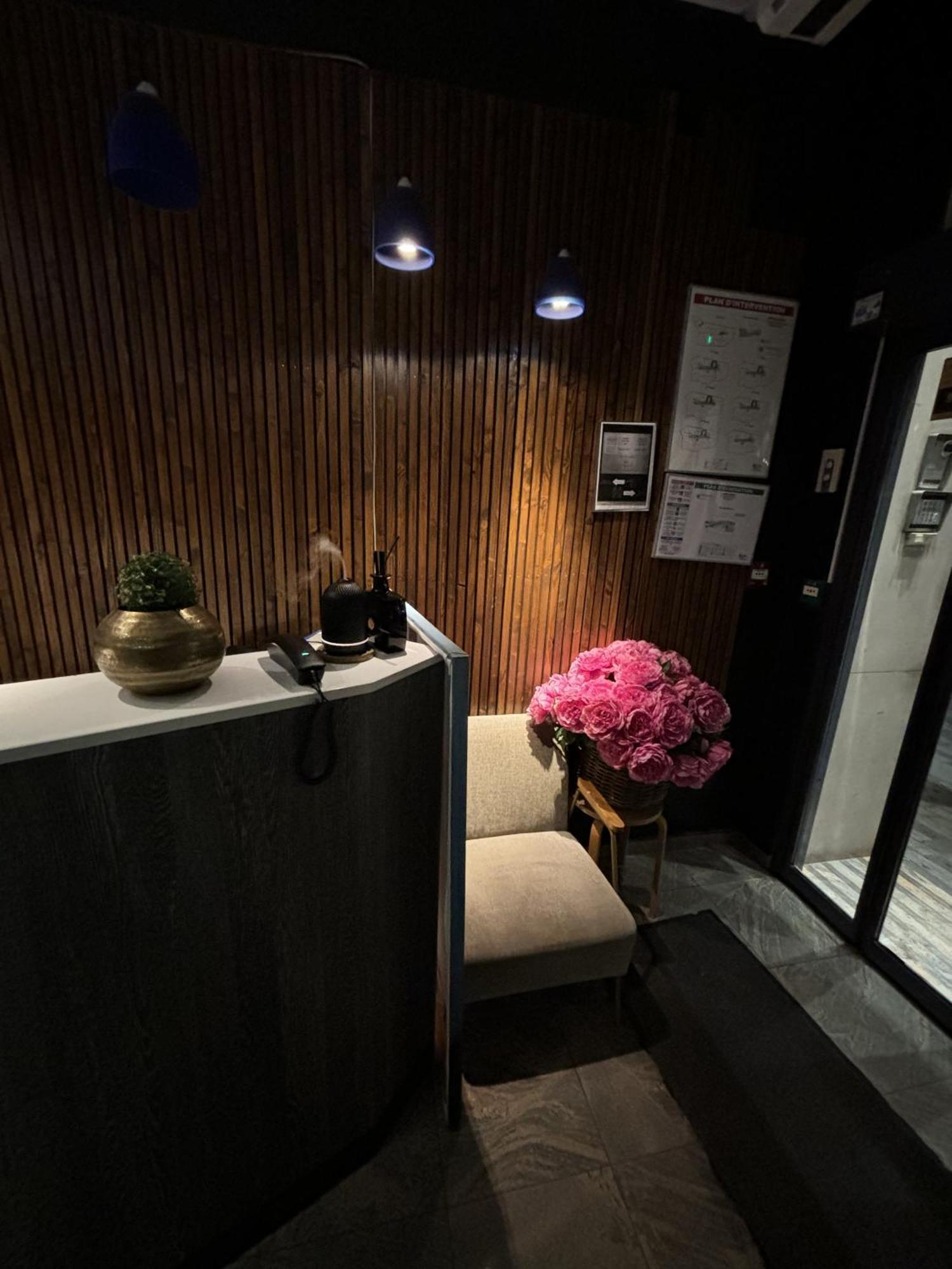 Hotel Astrid Ruan Exterior foto
